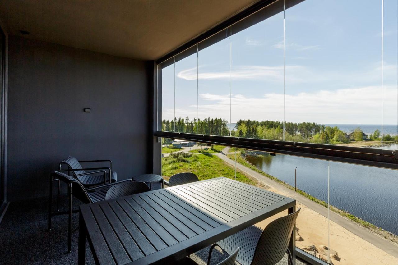 Marina Chalets Studios By Hiekka Booking - Sisaeltaeae Liinavaatteet Ja Loppusiivouksen Калайоки Стая снимка
